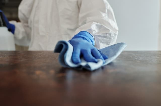 cleaning surfaces to get rid of virus and bacteria