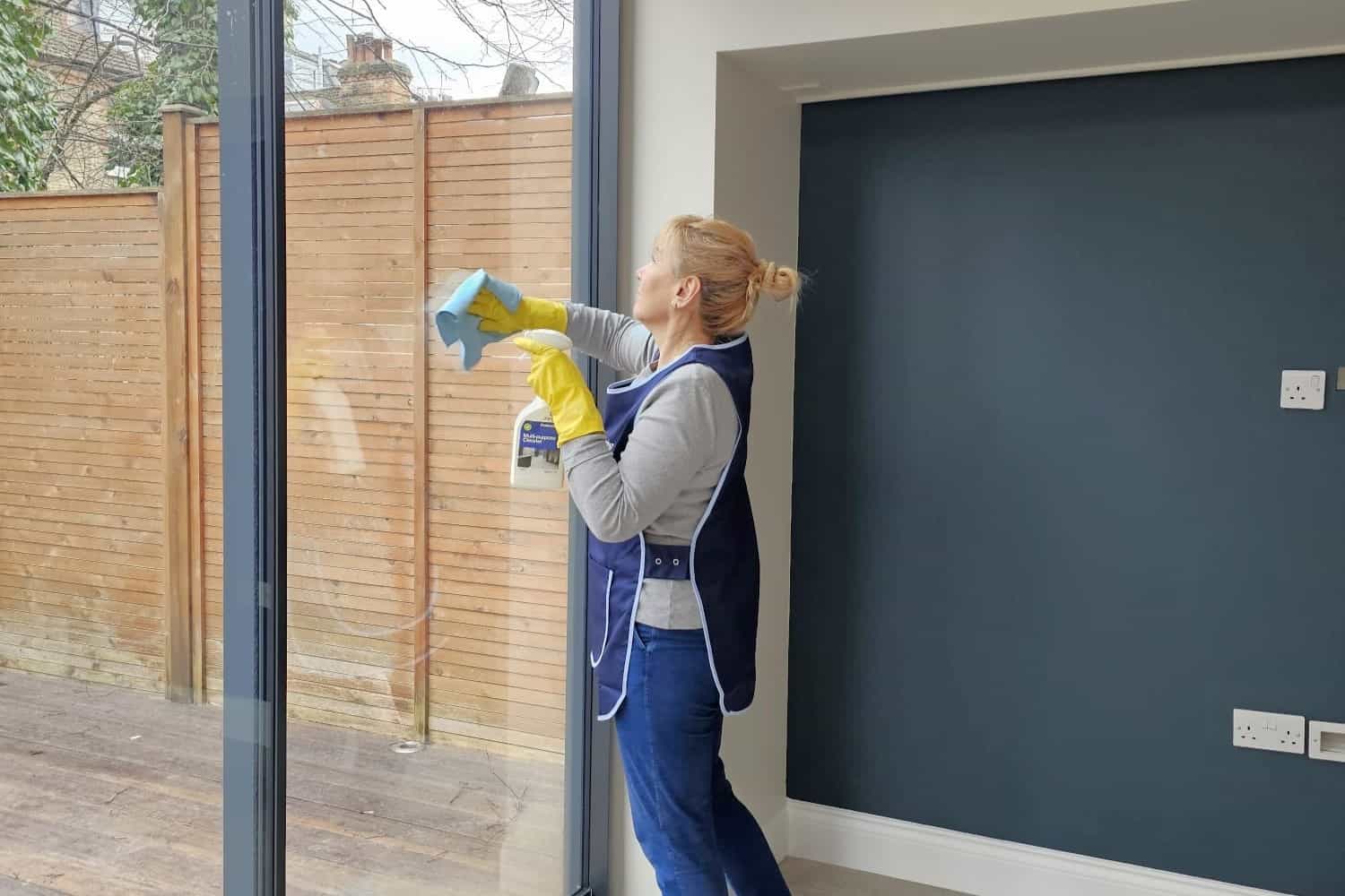 how-much-does-a-cleaner-cost-uk-2024-cleaning-express